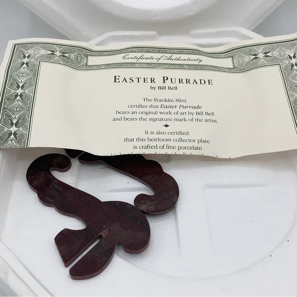 Franklin Mint Easter Purrade -Bill Bell Limited Edition Fine Porcelain Cat Plate - Picture 4 of 4